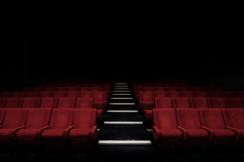Ehliyet ve Film ve Televizyon Prodüksiyonları Ehliyet ve Film ve Televizyon Prodüksiyonları